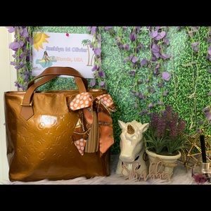 Louis Vuitton Vernis Houston